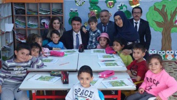 İlçemiz Kaymakamı Sayın Önder ÇENGEL´in Mehmet Yeşil İlkokulu Ziyareti